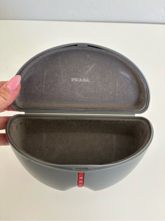 Auth VTG PRADA Sunglasses SPR 611 main image 10